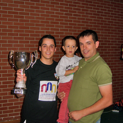 Entrega del trofeo