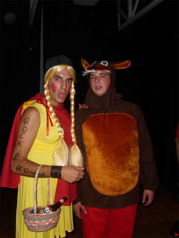 Caperucita y Lobito